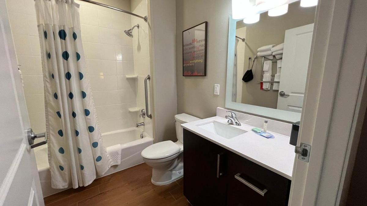 Towneplace Suites By Marriott Еймс Екстериор снимка